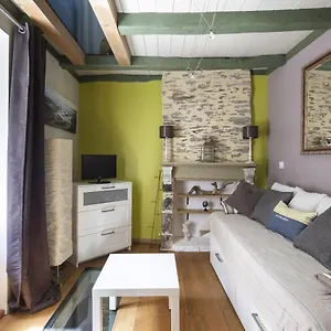 Cancale, Centre Ville, Triplex Le Pecheur , Cancale France